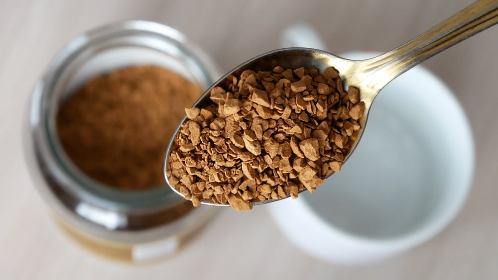 Possible link between instant coffee and increased risk of developing age-related macular degeneration